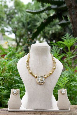 Hassli Style White and Golden with Double Stone Color