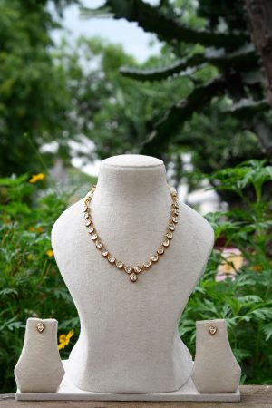 kundan Stone with RedMeena Necklace Set